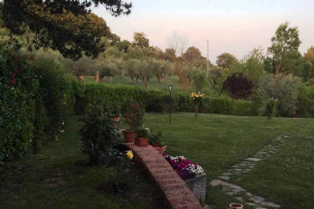 Agriturismo La Bicocca - Apt. "Il Leccio" Castel Rigone Cameră foto
