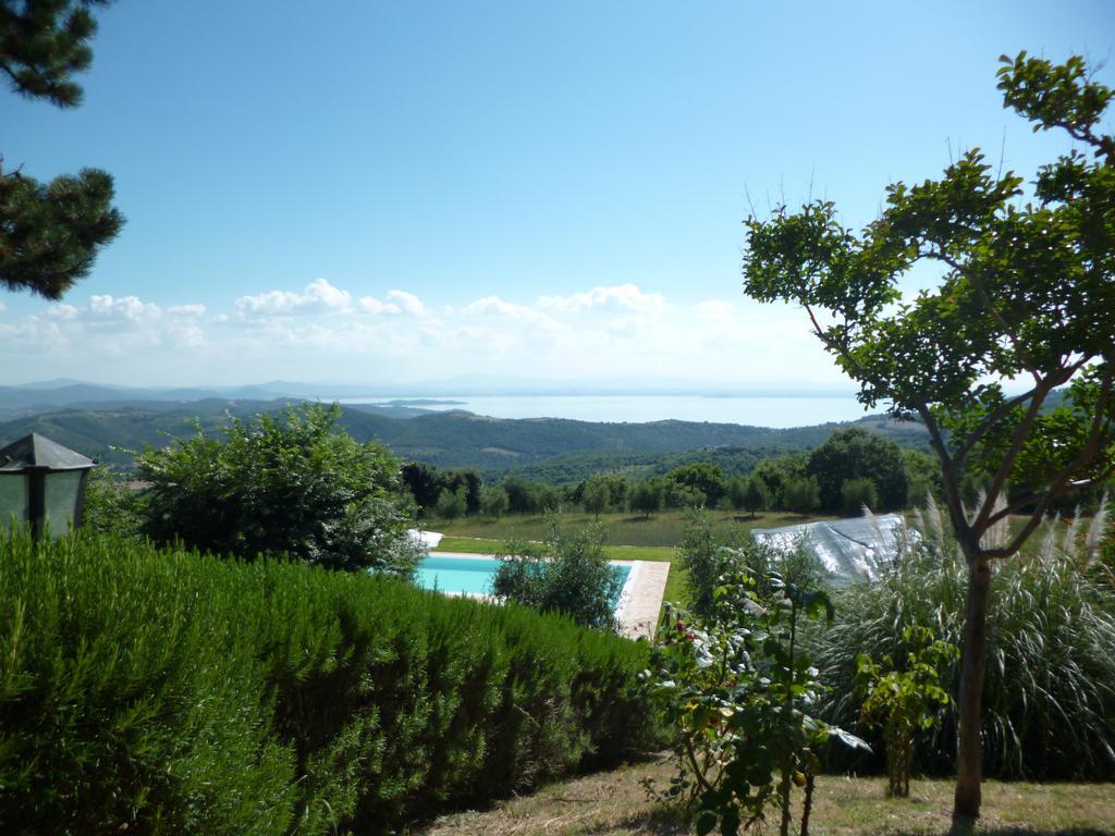 Agriturismo La Bicocca - Apt. "Il Leccio" Castel Rigone Exterior foto